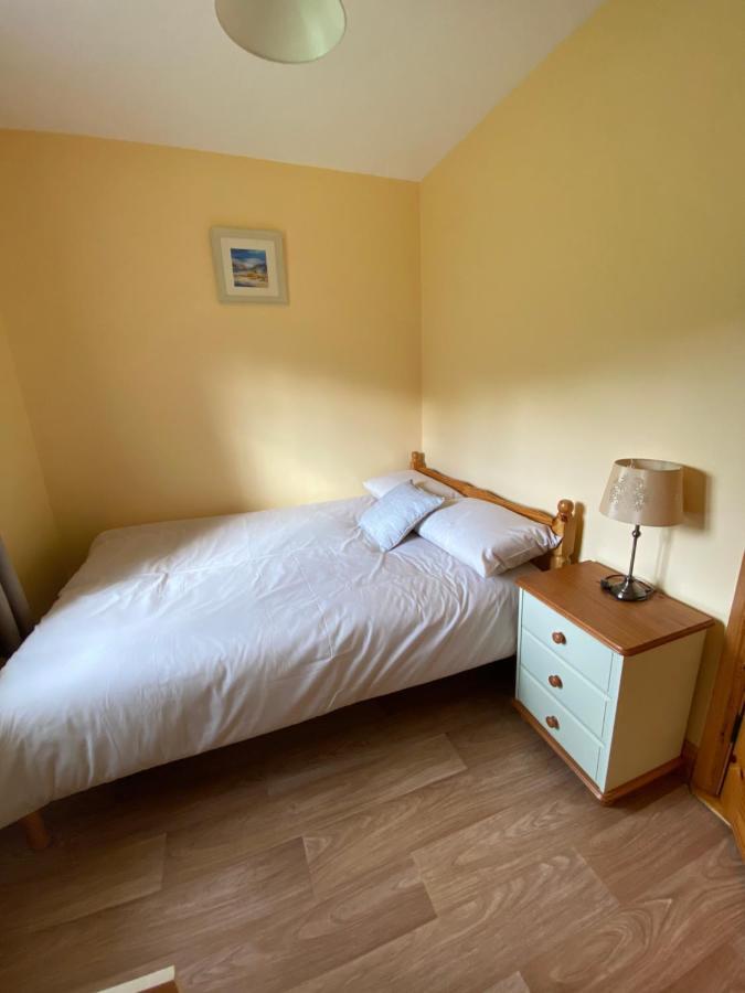 Heather Cottage, Creeslough Buitenkant foto