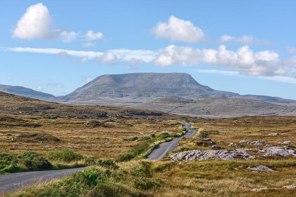 Heather Cottage, Creeslough Buitenkant foto