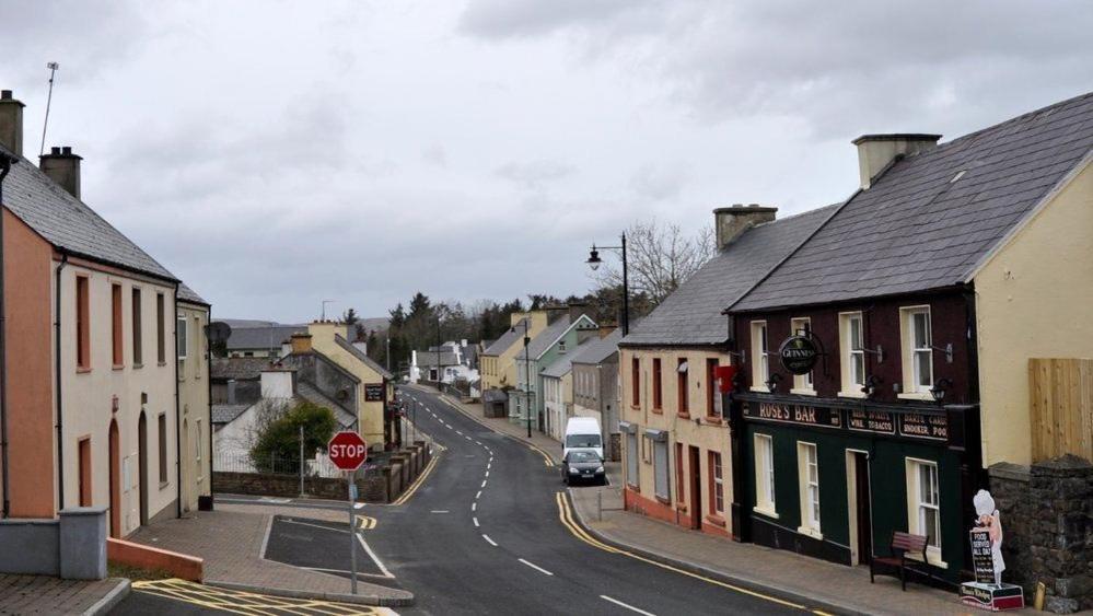 Heather Cottage, Creeslough Buitenkant foto